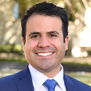 Carlos Algara