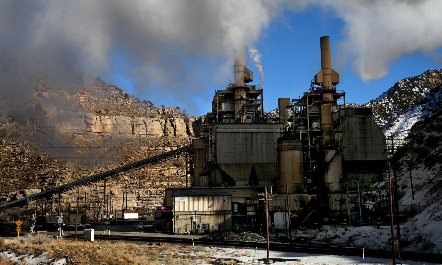 Smoke coming out of a coal-fired power plant.